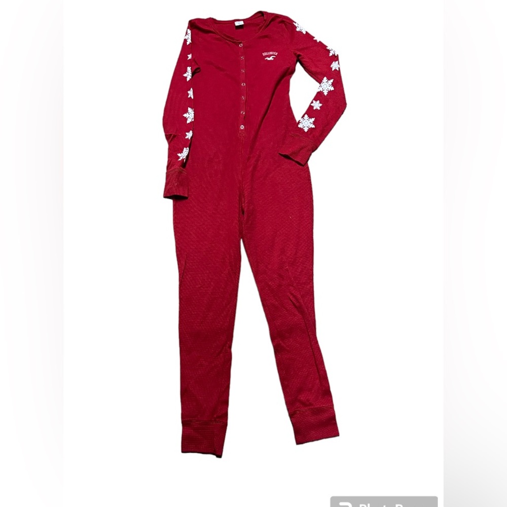 Hollister pajamas.  Christmas‎